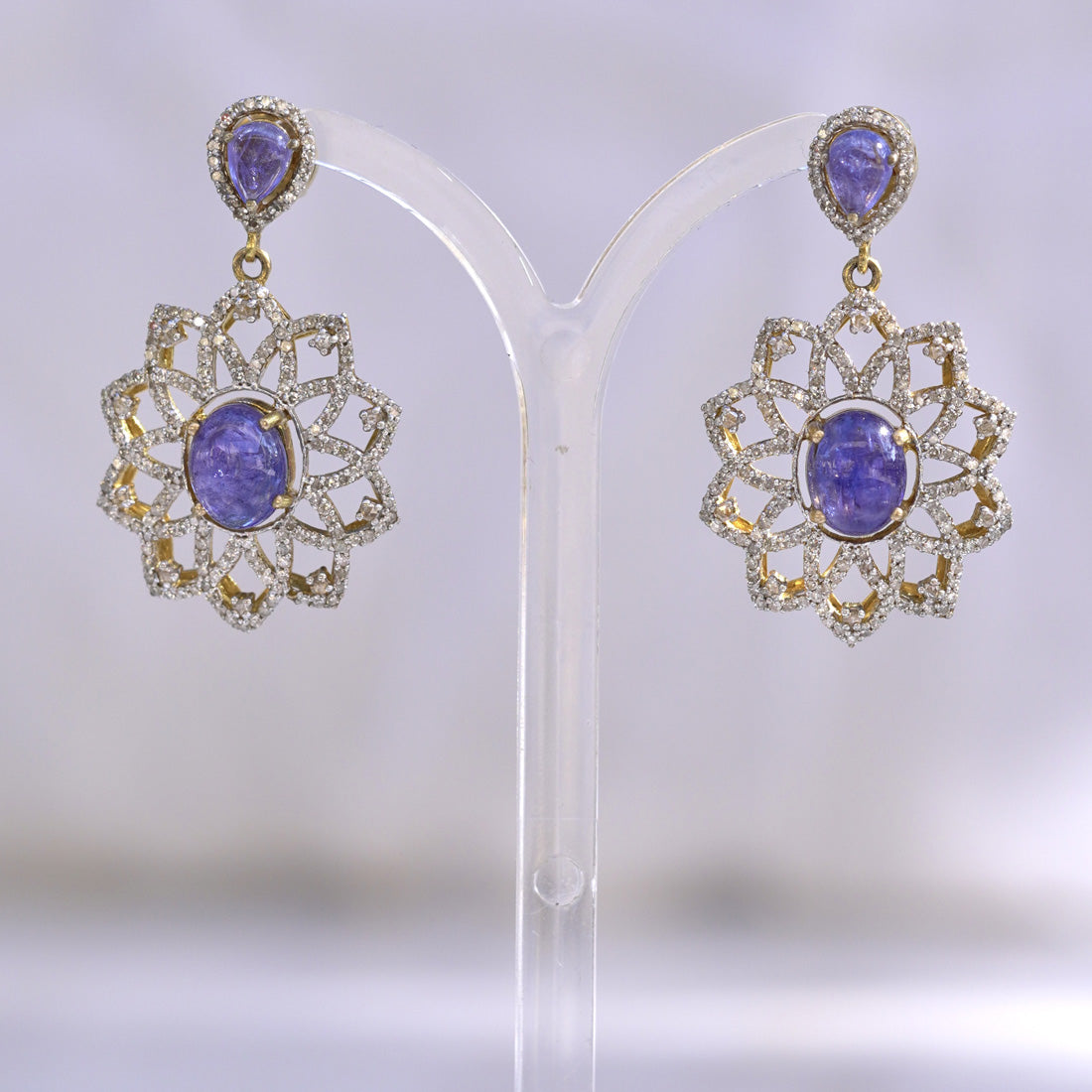 Vesta Earrings